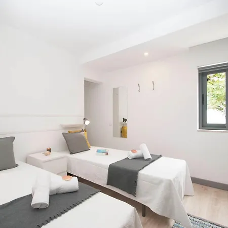 Townhouse Serenity * البوفيرا